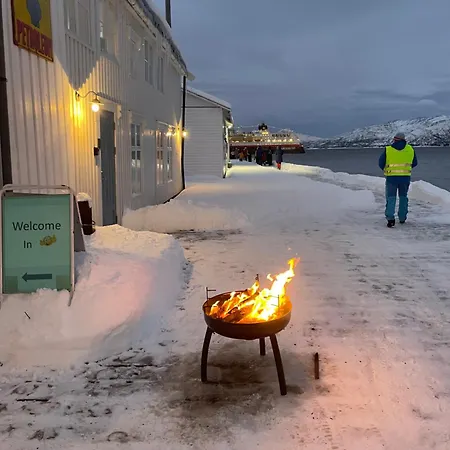 1. Etg I Dampskipsbrygga, Havn Lodingen